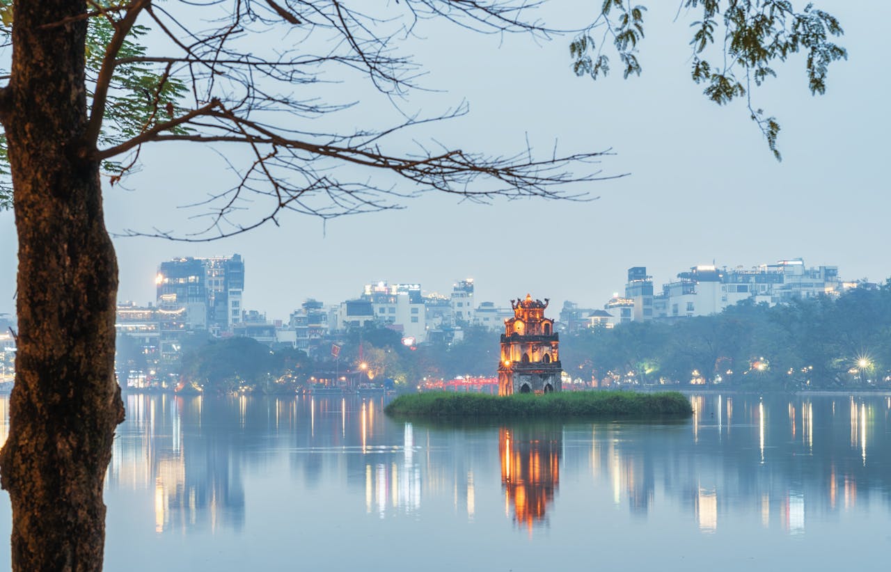 hoan-kiem-lake-in-hanoi